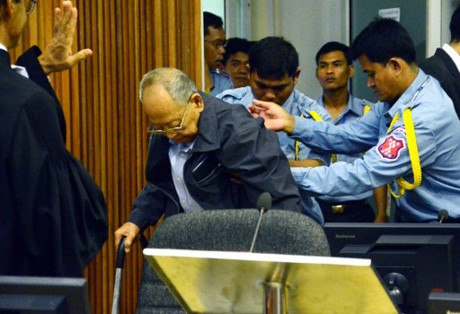 Campuchia xét xử ba thủ lĩnh Khmer Đỏ