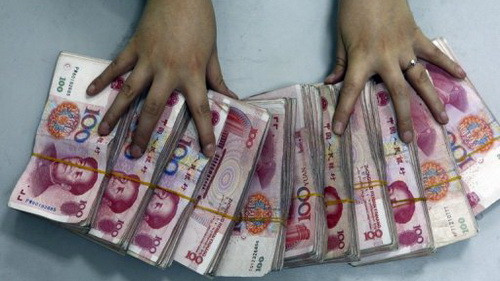 Trung Quốc: sử dụng trái phép hơn 64 tỉ euro nợ công 