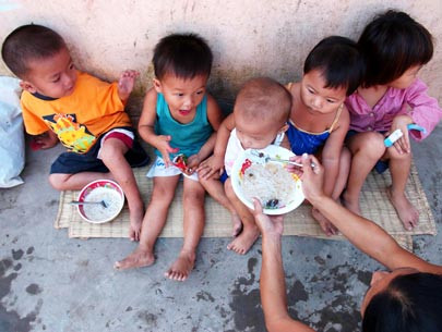 Hơn 29% trẻ em Việt Nam suy dinh dưỡng