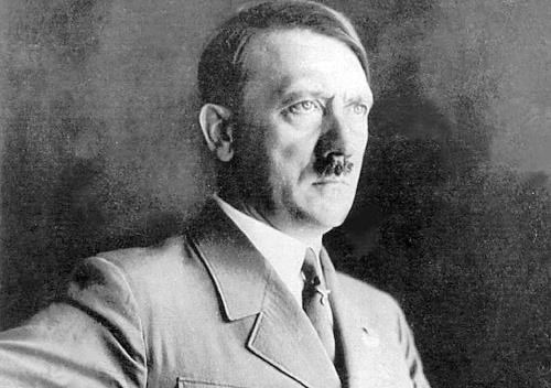 Phát hiện mới: Trùm phát xít Adolf Hitler bị động kinh