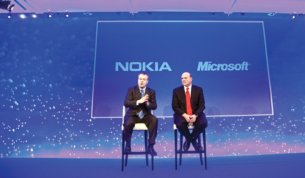 Liên minh Microsoft - Nokia: Có lật được thế cờ?