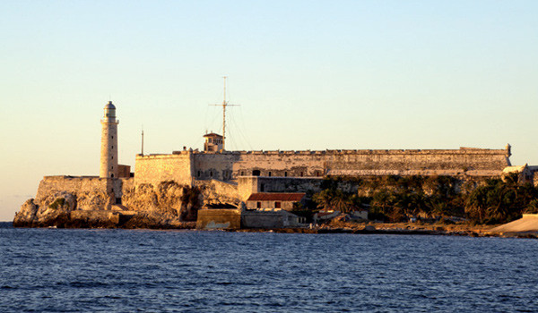 Bên bờ biển Malecón, Havana