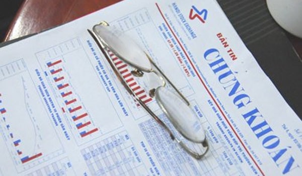 Vốn điều lệ trên 120 tỉ đồng mới được lên sàn HOSE