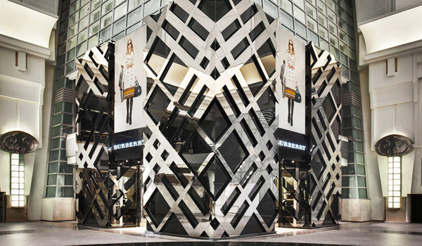 Burberry khai trương cửa hàng lớn tại Đài Bắc