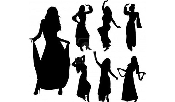 Belly dance nhìn từ phố cổ