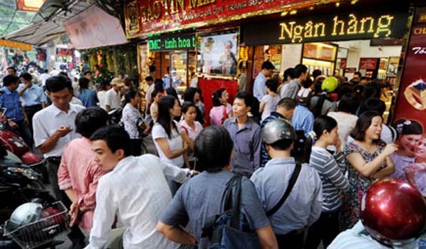 Giá vàng tăng cao có lợi cho ai?