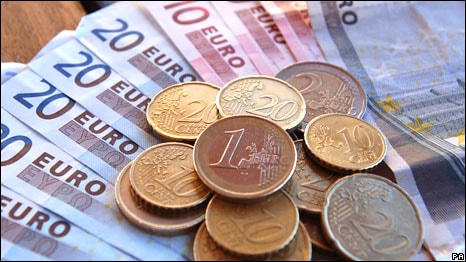Cứu đồng Euro: Nhiệm vụ số một của châu Âu 