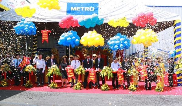 METRO khai trương trung tâm bán sỉ Rạch Giá 