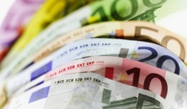 Đồng euro chịu sức ép lớn trên thị trường châu Á