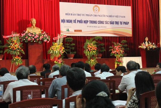 Đẩy mạnh bảo trợ tư pháp miễn phí cho người nghèo