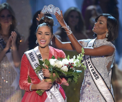 Miss Universe 2012 là thí sinh... thấp nhất