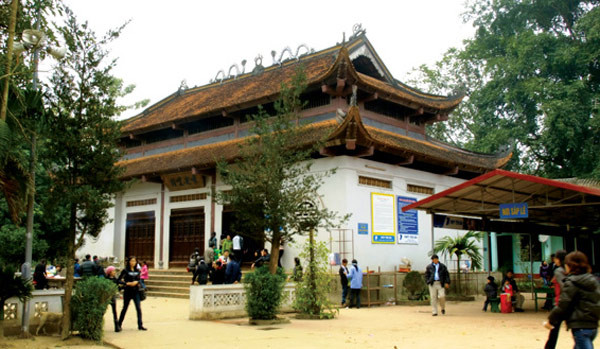 Về Yên Bái thăm đền Đông Cuông