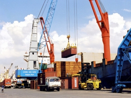 Năm 2012: tăng trưởng xuất khẩu hơn 18%