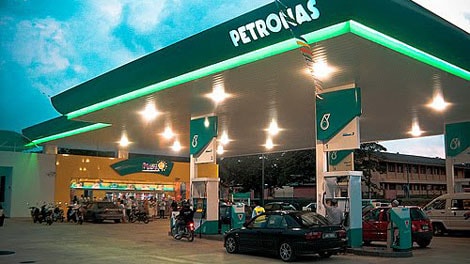 Petronas Dagangan mua hai công ty dầu khí của Việt Nam