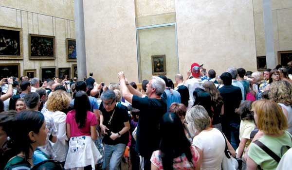 Đề phòng móc túi khi ngắm nàng Mona Lisa