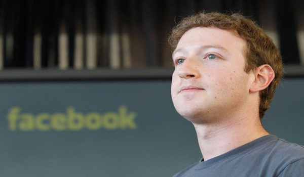 CEO Facebook bị phản đối vì luật nhập cư mới
