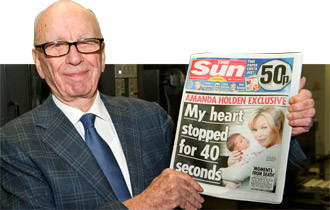 Rupert Murdoch lèo lái NewsCorp thoát hiểm thần kỳ