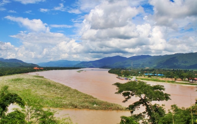 Cuộc chiến khốc liệt ở Tam Giác Vàng