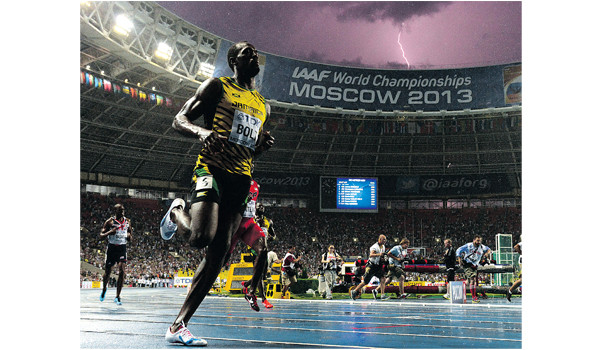 Usain Bolt vẫn trên đường... chạy vào lịch sử