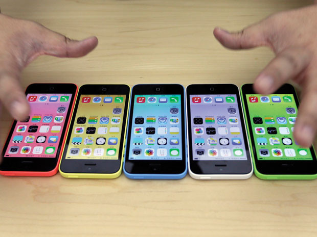 iPhone 5C ế vì không tạo ra sự ganh tỵ