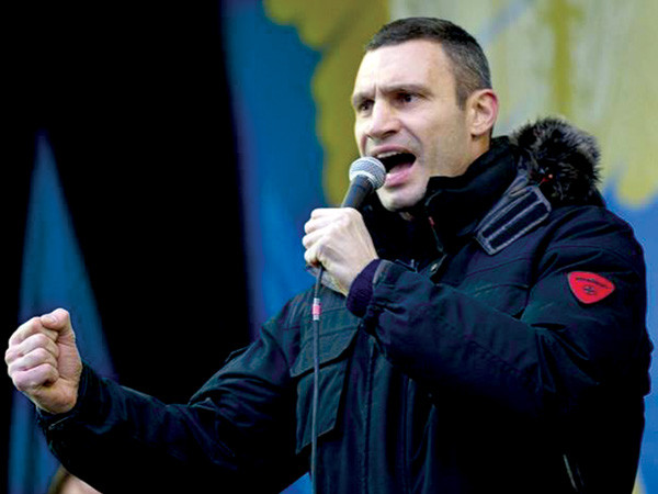 Klitschko: Từ võ đài đến sàn đấu chính trị