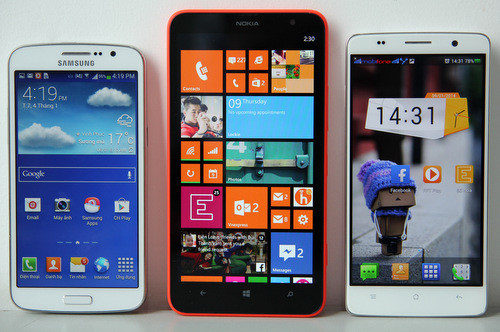 So sánh bộ ba smartphone màn hình lớn giá tốt
