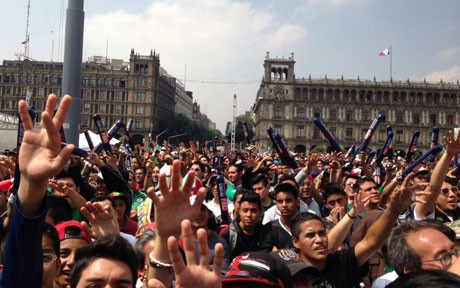 Rất đông cổ động viên mexico đã đến để cổ vũ đội bóng quê hương