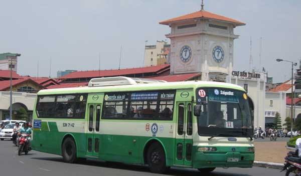 156 xe buýt ở TP.HCM sẽ được in quảng cáo