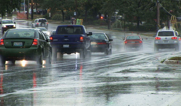 Lái xe an toàn trong mùa mưa