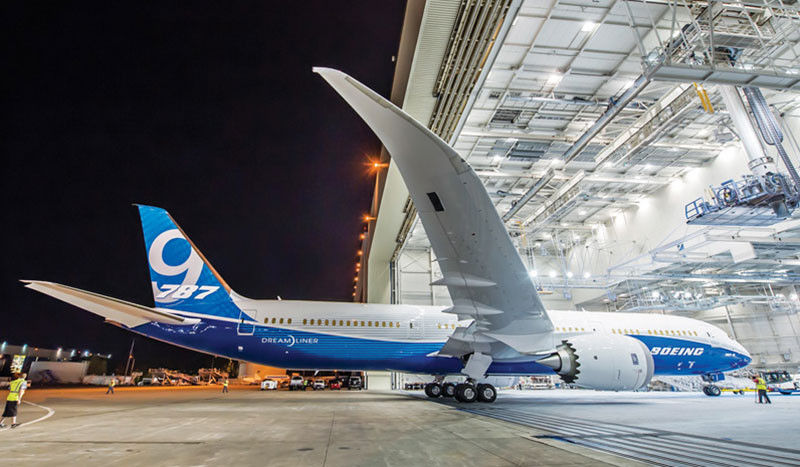 Boeing chính thức bàn giao máy bay 787-9