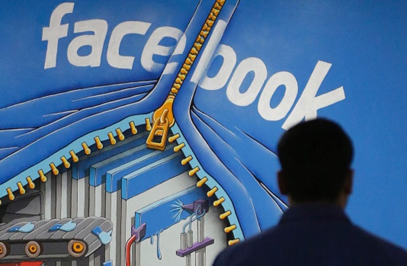 Người dùng kiện Facebook 