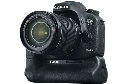 Máy ảnh Canon 7D Mark II doanhnhansaigon