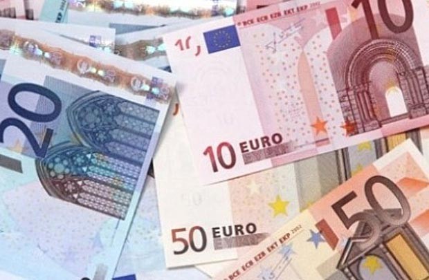 Đồng Euro giảm thấp nhất trong 9 năm qua