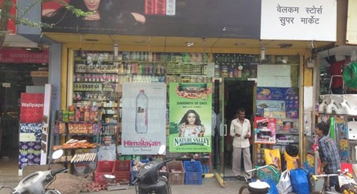 Một cửa hàng tạp hóa ở Ấn Độ 