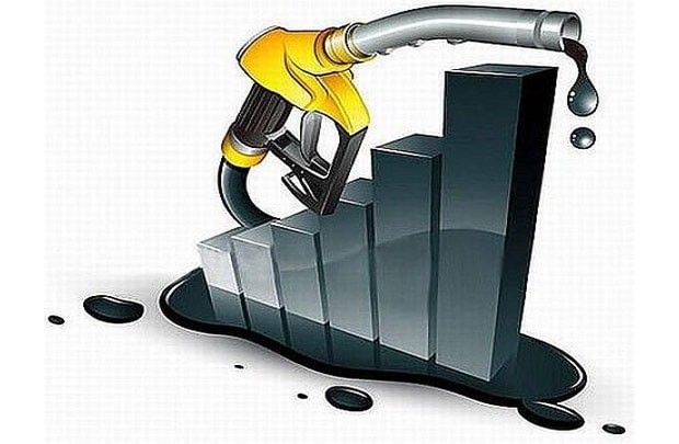 Giá dầu giảm mạnh do dự trữ của Mỹ tăng