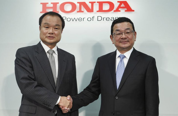 Honda hoang mang trong đợt thay CEO