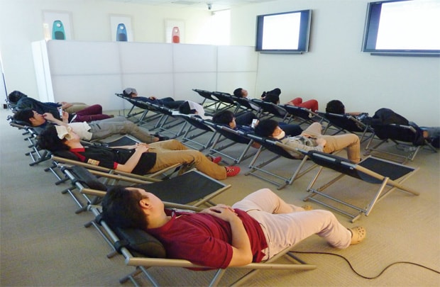 Nhật: Giảm giờ làm để tăng năng suất