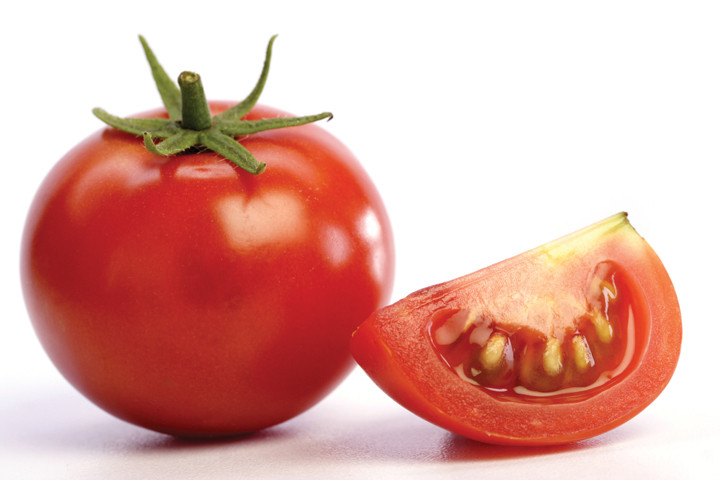 Vì sao nên uống nước ép cà chua mỗi ngày?