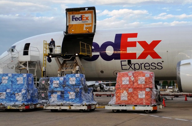 FedEx hỗ trợ 1 triệu USD cứu trợ Nepal