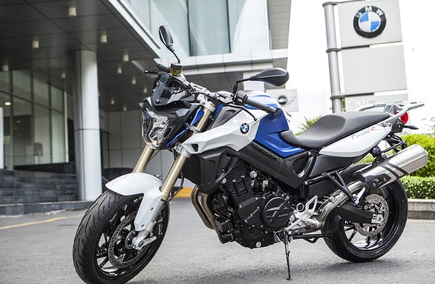 Rong ruổi cùng BMW F800R phiên bản mới