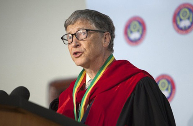 Bill Gates: Đại học vẫn là con đường chắc chắn hơn
