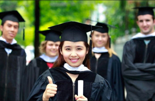4 lợi ích của việc học sau đại học