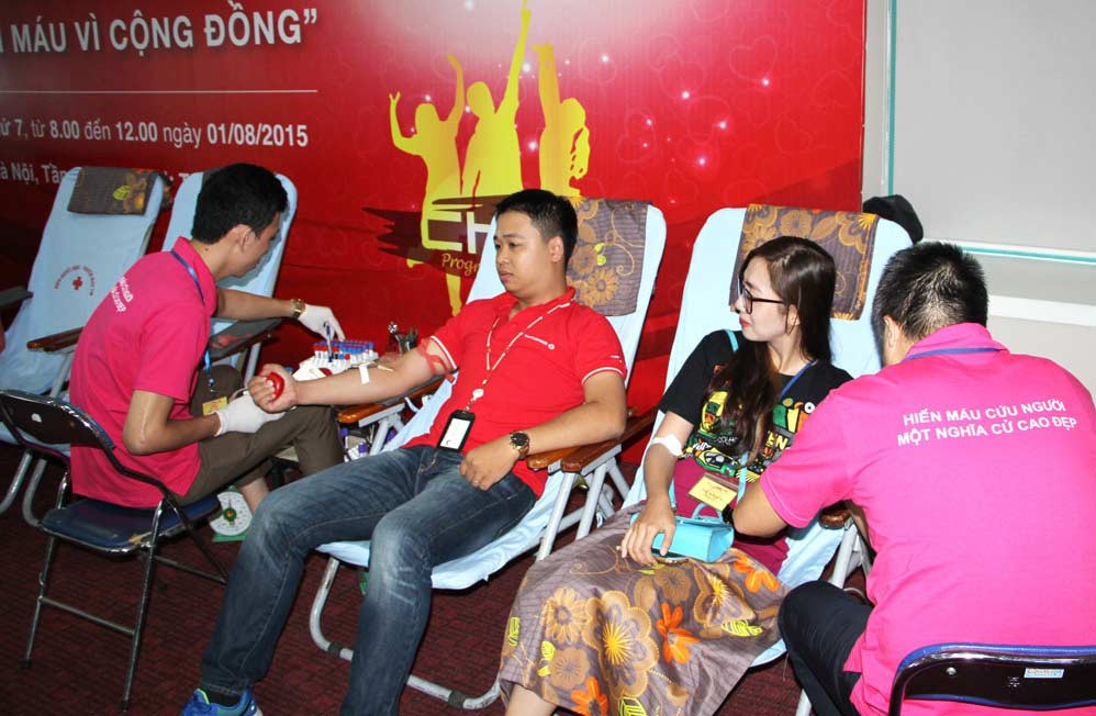 Hơn 600 nhân viên Techcombank hiến máu tình nguyện