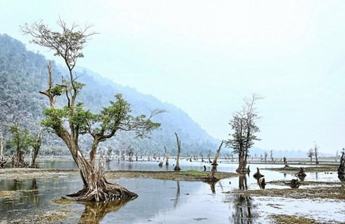 Hồ Noong - tiên cảnh xứ Hà Giang doanhnhansaigon