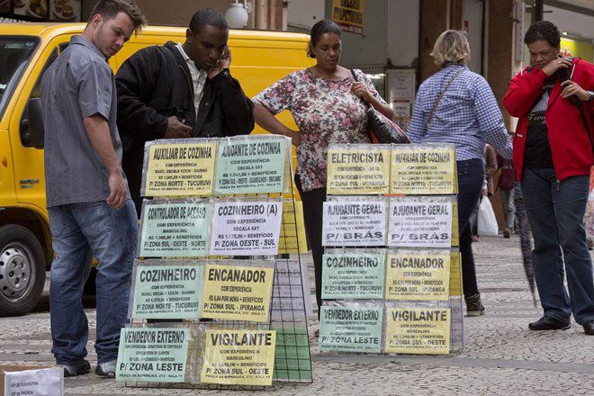 Brazil: Kinh tế suy thoái vì bê bối tham nhũng 