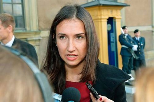 Aida Hadzialic, Bộ trưởng Bộ Giáo dục Thụy Điển doanhnhansaigon