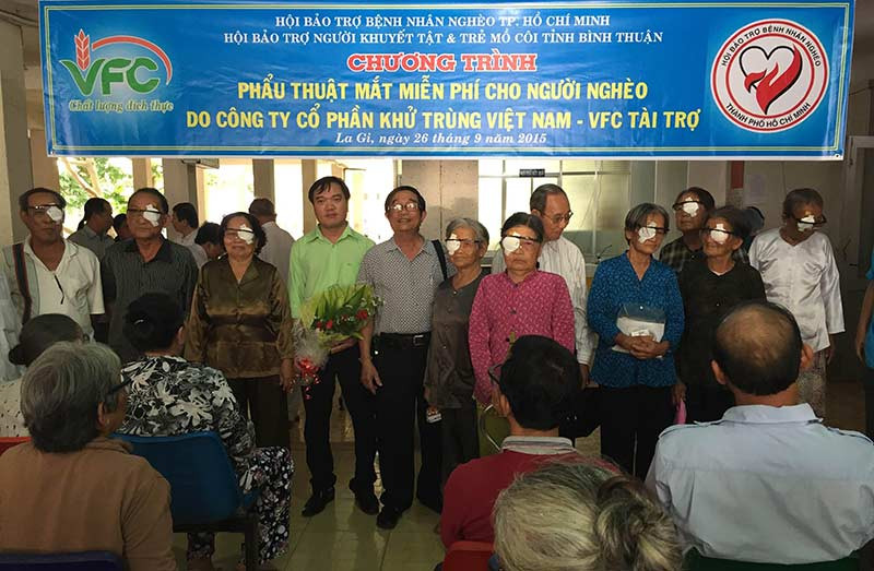 VFC tài trợ mổ mắt cho 473 bệnh nhân mù nghèo