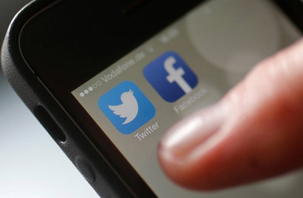 Facebook, Twitter nỗ lực thúc đẩy 