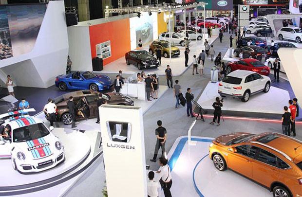 50 mẫu xe mới tại Triển lãm ô tô quốc tế Việt Nam 2015