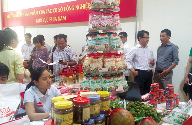 Thị trường đặc sản Việt: Vào siêu thị, ra nước ngoài